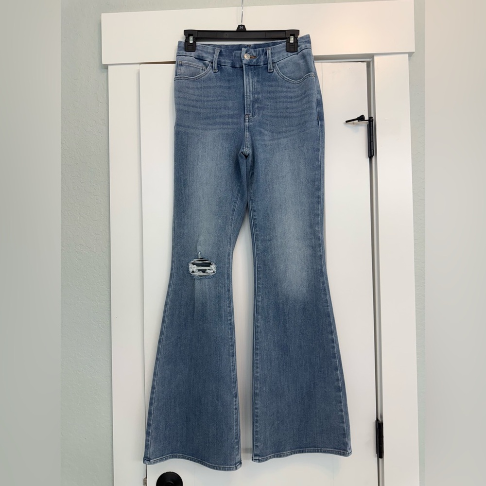 Express Light Blue Flare Jeans- Sz Medium (6/8/10)
